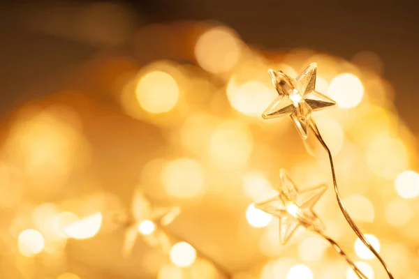 Schöne Weihnachtsbeleuchtung Nahaufnahme Mit Selektivem Fokus — Stockfoto