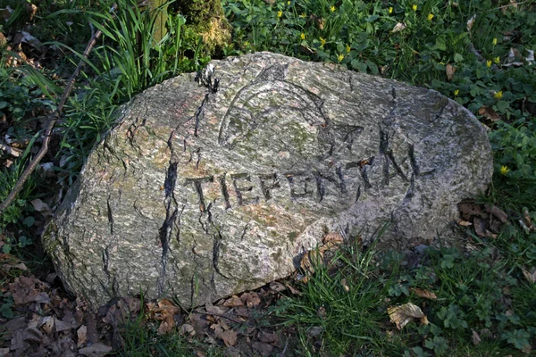 Ortsschild Stone Kalletal Tiefental — стоковое фото
