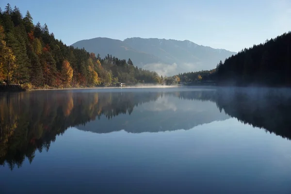 Podzim Ráno Jezeře Tristach Tyrol — Stock fotografie
