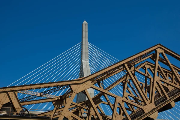 Επιμνημόσυνη Γέφυρα Leonard Zakim Bunk Hill Στη Βοστώνη — Φωτογραφία Αρχείου