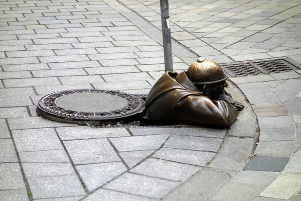 Metallstaty Människan Gatan — Stockfoto