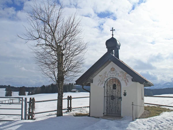 Kapelle Schnee — Stockfoto