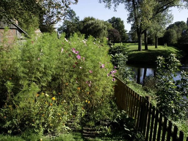 Naturskön Över Kyrka Och Arkitektur Detaljer — Stockfoto