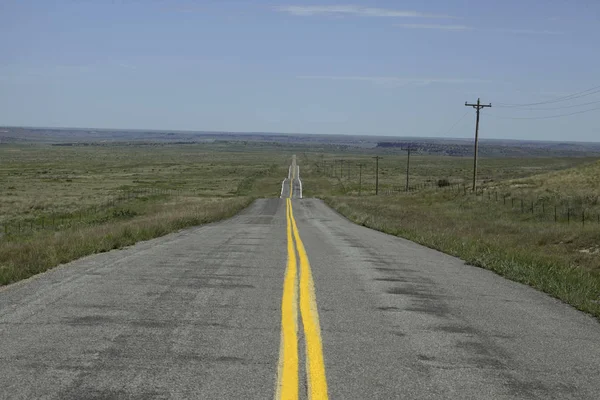 Oklahoma Bir Arazide Bir Yol — Stok fotoğraf