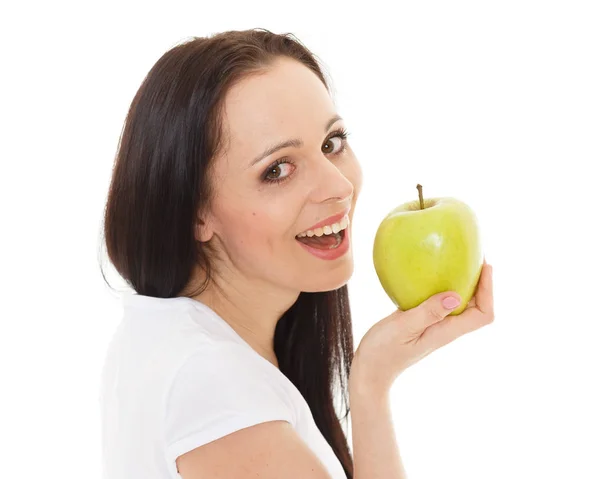 年轻美丽的女人 有一个苹果站在白色的背景上 健康食品的概念 — 图库照片