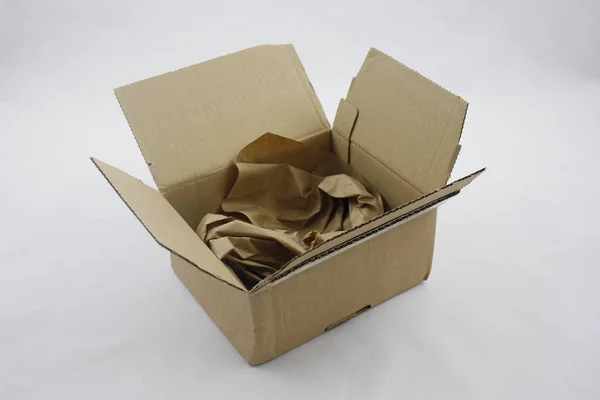 Caja Vacía Con Cajas Cartón Fondo Blanco —  Fotos de Stock