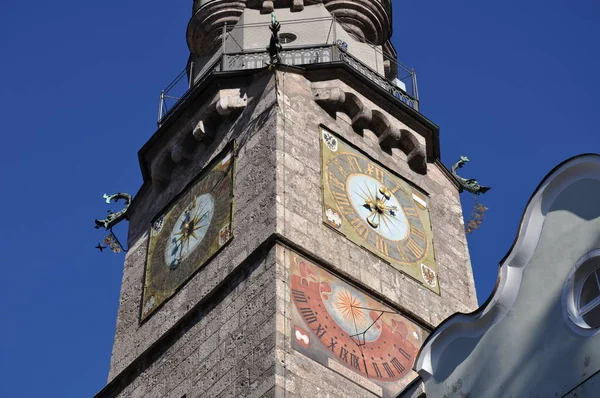 Stadstorn Landmärke Innsbruck Klocktorn Klocka Visare — Stockfoto