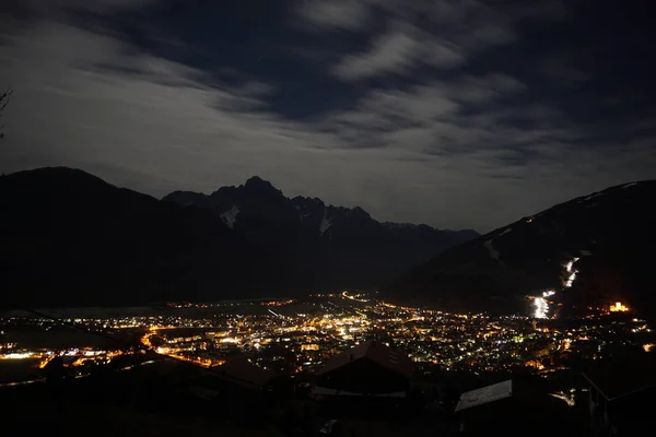 Lienz Bei Nacht Lienz Nacht Beleuchtung Hochstein Berg Skipiste — Stockfoto