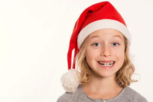 Liten Rolig Flicka Med Santa Claus Mössa — Stockfoto
