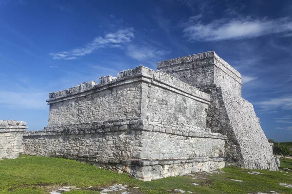 Руины Майя Тулуме — стоковое фото