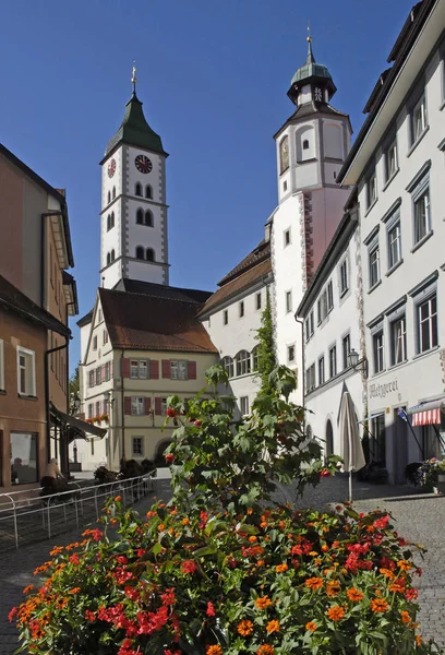 Spitalstraße Mit Turm Der Pfarrkirche Und Stadtturm Ratloch — Stockfoto