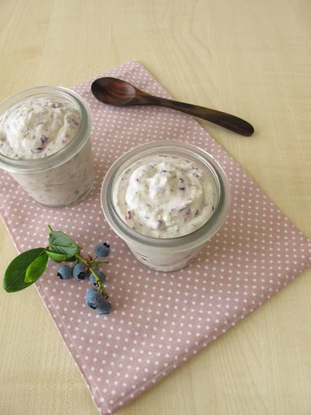 frozen yogurt with blueberries