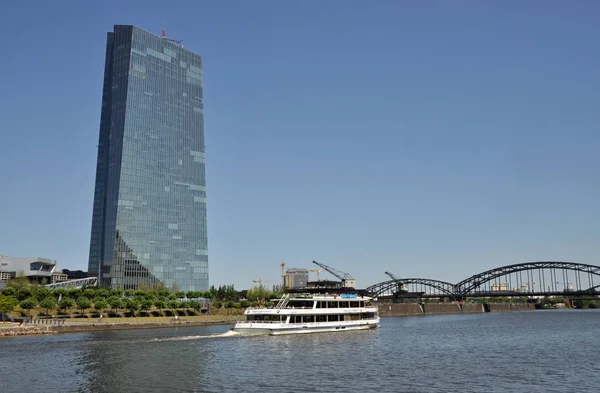 Frankfurt Main Ecb European Central Bank Ship Excursion Boat White — Stock Photo, Image