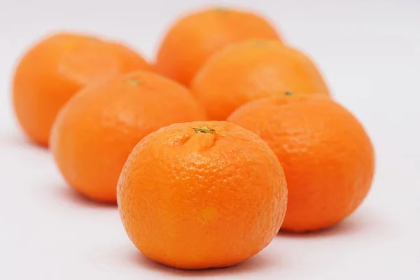 Čerstvé Mandarinky Bílém Pozadí — Stock fotografie