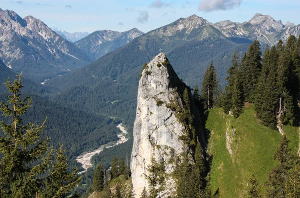 Скальные Образования Баварских Альпах Опыт Открытом Воздухе Чистое Приключение — стоковое фото