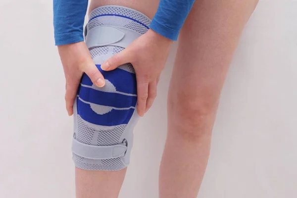 Knee Brace Woman Leg — Stock Photo, Image