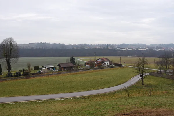 Neuzeug Steyr Steyrtalbahn Station Schmalspurbahn Tanker Feld Dorf — Stockfoto