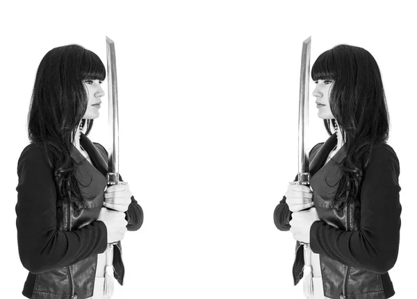 Colpo Bianco Nero Una Donna Specchiata Con Spada — Foto Stock