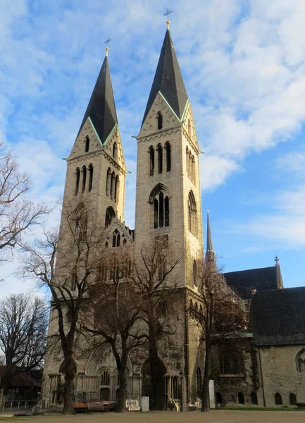 Vue Panoramique Sur Architecture Majestueuse Cathédrale — Photo