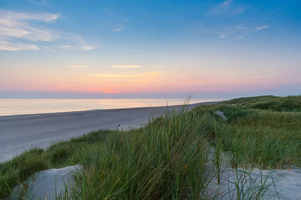 Warna Intens Matahari Terbenam Pantai Laut Utara Denmark — Stok Foto