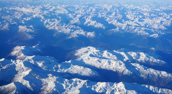 飛行機からアルプスの空中写真 — ストック写真