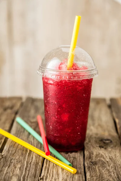 Still Life Profile Refreshing Cool Frozen Red Fruit Slush Drink — Stock Fotó