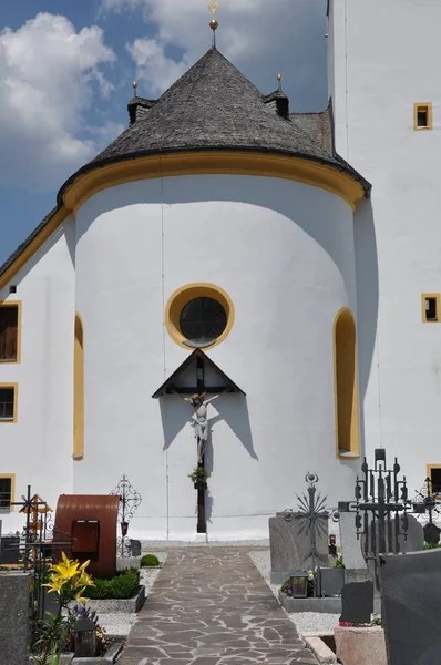 Живописный Вид Христианской Церковной Архитектуры — стоковое фото
