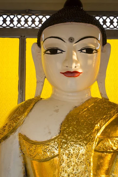 Άγαλμα Του Βούδα Στη Μιανμάρ Βιρμανία Νοτιοανατολική Ασία — Φωτογραφία Αρχείου