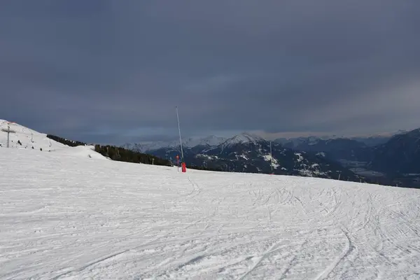 Kış Sporları Kayak Pistleri Pist Dağ Zettersfeld Lienz Asansör — Stok fotoğraf
