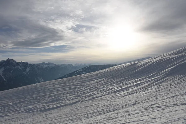 Zimní Sporty Sjezdovky Lyžařské Areály Sjezdovky Hory Zettersfeld Lienz Vlek — Stock fotografie