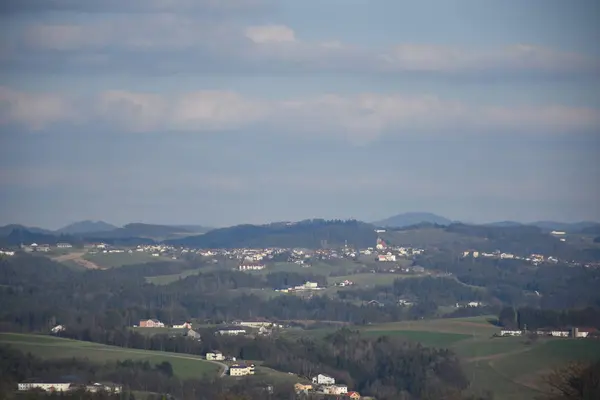 Vista Panoramica Del Paesaggio Paesaggistico Atmosferico — Foto Stock