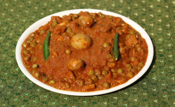 Cogumelo Ervilha Curry Prato Indiano — Fotografia de Stock