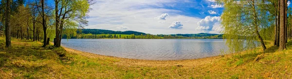 Paisagem Panorâmica Com Lago Reservatório Lipno — Fotografia de Stock