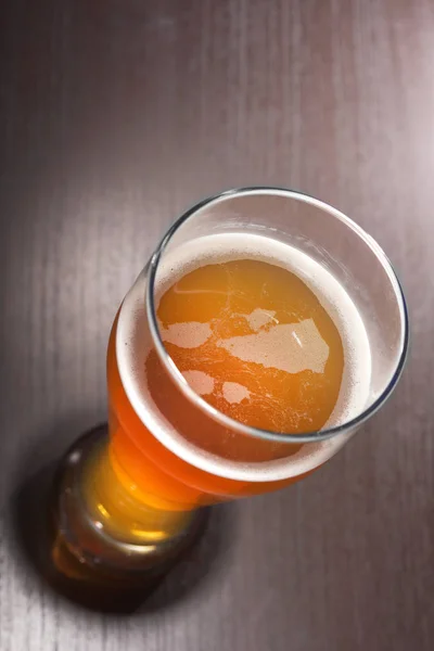 Closeup Beer Glass Foam Table — Fotografia de Stock