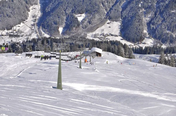 Síelés Montafon Silvretta Síközpontban Schrun Gaschurn Garfrescha Falvakban — Stock Fotó