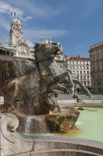 Cavalli Della Fontana Dei Bartholdi Davanti Municipio Lione — Foto Stock