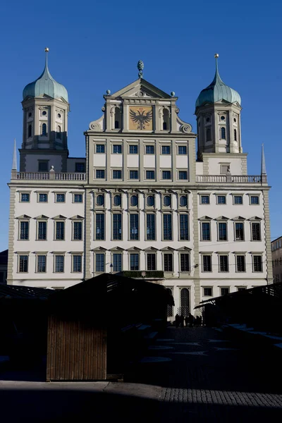 바이에른의 아름다운 조류식 건물인 아우크스부르크의 — 스톡 사진