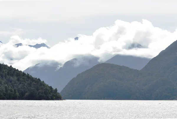 Nova Zelândia Ilha Sul Nuvens Sobre Som Milton — Fotografia de Stock