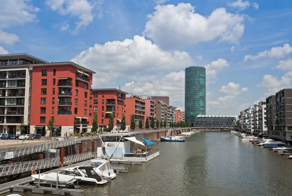 Vista Panorámica Majestuosa Ciudad Urbana — Foto de Stock