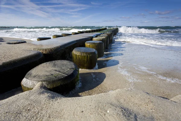 Baltiska Havet Sommarsolen Mot Ljus Och Reflektioner Nedgående Sol Bestrålade — Stockfoto