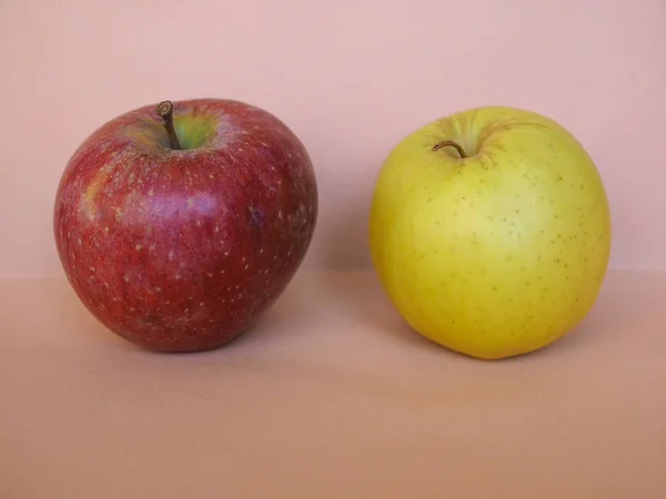 黄苹果 马卢斯家庭 水果素食 — 图库照片