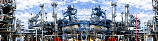 Dev Panoramik Manzaralı Petrol Gaz Rafinerisi — Stok fotoğraf