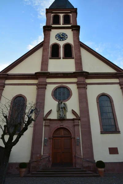 Fassade Der Katholischen Kirche Hagenbach Der Pfalz — Stockfoto