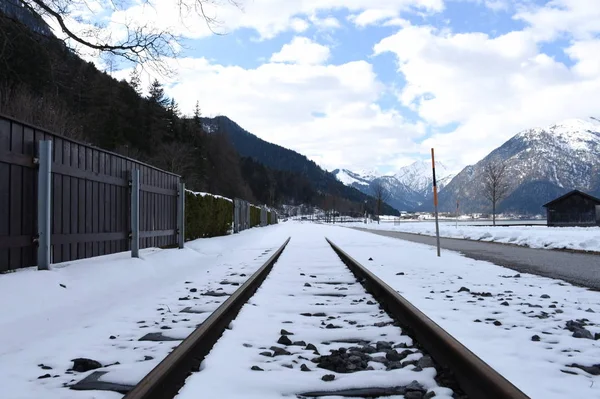 Kışın Achenseebahn Karlı Yolları — Stok fotoğraf