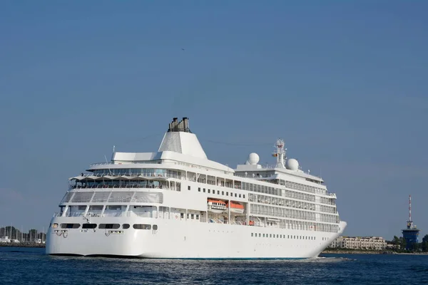 Cruiseschip Onderweg — Stockfoto