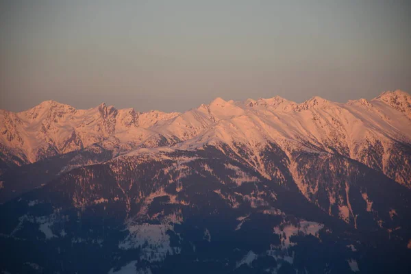 Alpenglow Günbatımı Gece Lienz Dolomitler Hochstein Zettersfeld Kış Kar — Stok fotoğraf