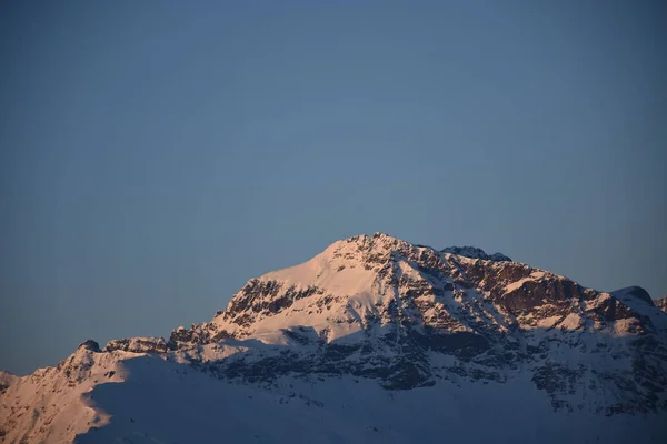 Alpenglow Naplemente Éjszaka Lienz Dolomitok Hochstein Zettersfeld Tél — Stock Fotó