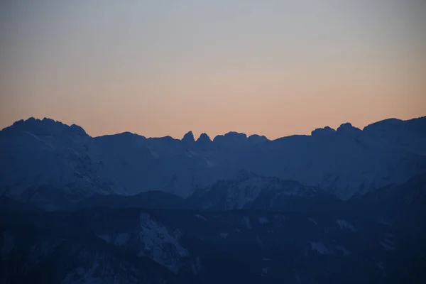 Alpenglow Atardecer Noche Lienz Dolomites Hochstein Zettersfeld Invierno Nieve —  Fotos de Stock