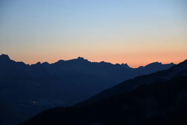 Alpenglow Atardecer Noche Lienz Dolomites Hochstein Zettersfeld Invierno Nieve —  Fotos de Stock