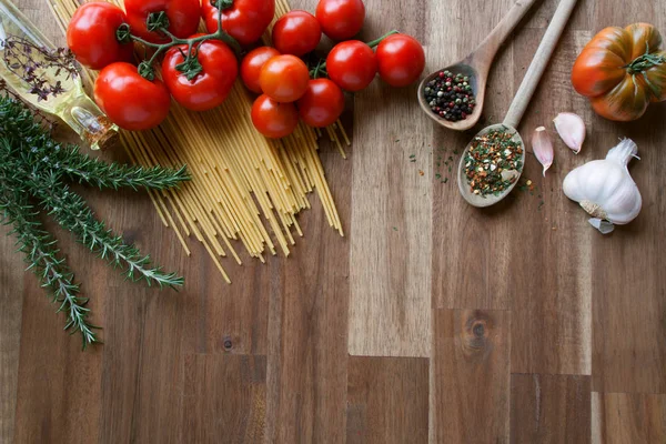 Bodegón Con Verduras Hierbas Especias Para Pasta Italiana — Foto de Stock